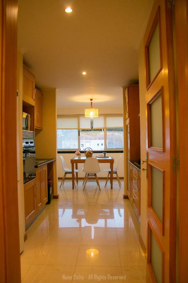 Apartamento Lombinha Вила-Франка-ду-Кампу Экстерьер фото