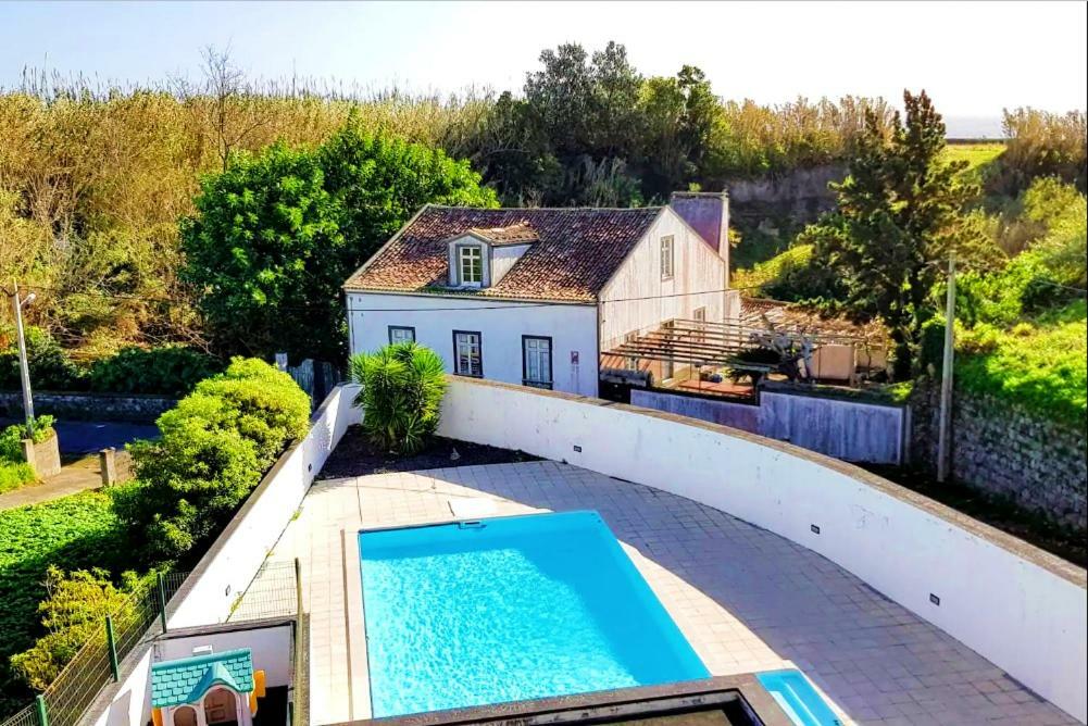 Apartamento Lombinha Вила-Франка-ду-Кампу Экстерьер фото